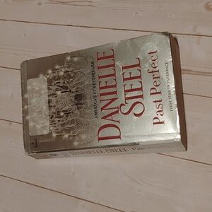 3/$13 Past Perfect By Danielle Steel Adult Fiction Paperback Book